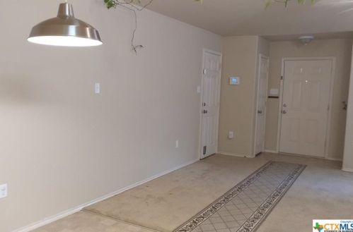 3436 Zachary St, Seguin TX  78155-7302 exterior