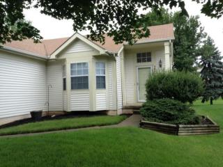 7888 Leaview Dr, Columbus, OH 43235-7007