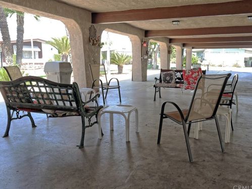 1400 Sunkist St, Anaheim CA  92806-5615 exterior