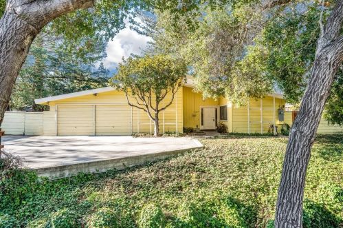 1062 Los Robles Ave, Palo Alto, CA 94306-3132