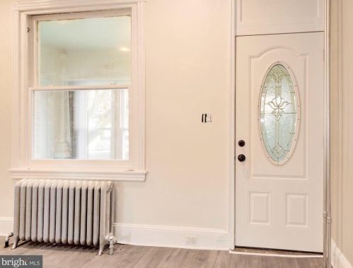 5135 Jackson St, Philadelphia PA  19124-2118 exterior