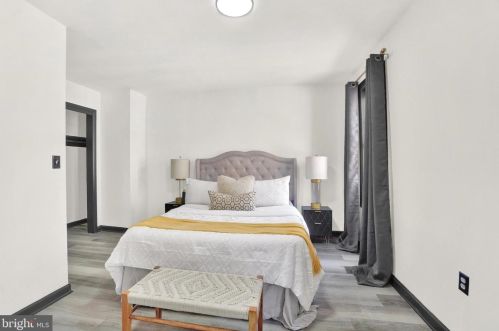 63 Howard Ave, Lancaster PA  17602-3634 exterior