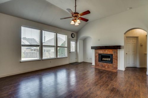 4929 Sunset Rdg Dr, Fort Worth TX  76123-4615 exterior