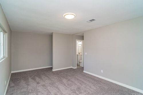 4082 Overland St, Riverside CA  92503-4071 exterior