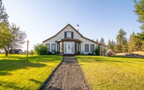 24205 Pine Springs Rd, Amber, WA 99004-9751