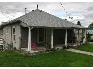 1123 C St, Rainier OR  97048-0048 exterior