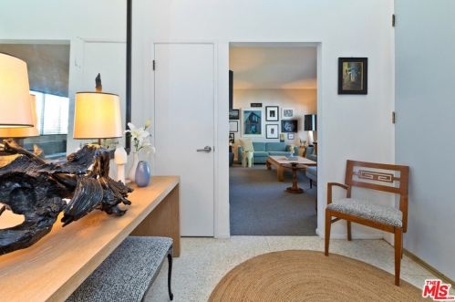 353 Avenida Granada, Palm Springs, CA 92264-9309