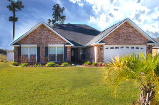 954 Oak Crest Dr, Hinesville, GA 31313-4122