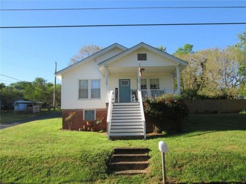 110 Ligon St, Pickens, SC 29671-2337
