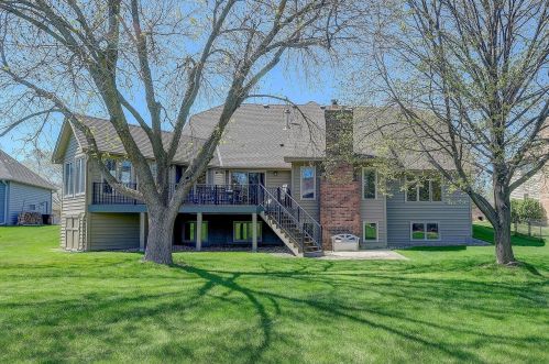 4970 Rosewood Ln, Minneapolis MN  55442-2098 exterior