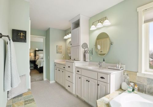 2488 Fieldstone Curv, Saint Paul MN  55129-6209 exterior