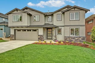 15226 20th Ave, Seattle, WA 98166-2002