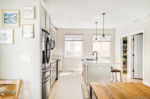 6721 Tempe Ct, Aurora CO  80016-2778 exterior