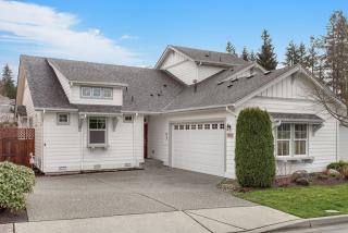 13816 231st Ln, Redmond, WA 98053-5698
