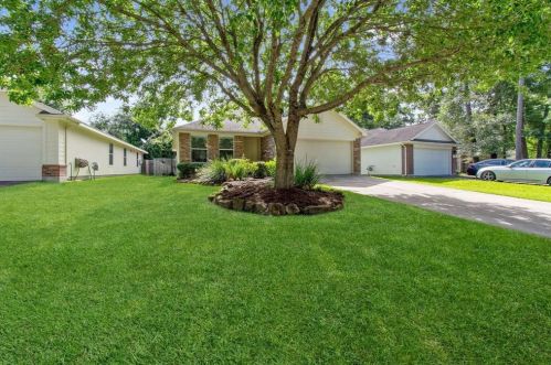 22 Bark Bend Pl, Conroe TX  77385-3531 exterior