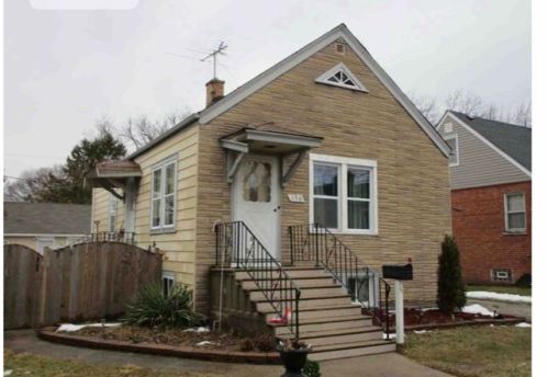 156 Oak Ridge Ave, Hillside, IL 60162-2046