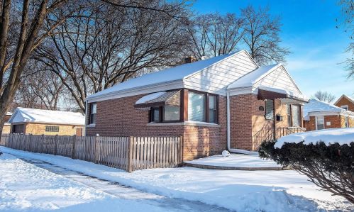 9446 Washington Ave, Brookfield, IL 60513-1150