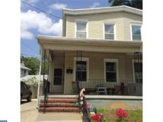 2405 Woodlynne Ave, Camden, NJ 08107-2244