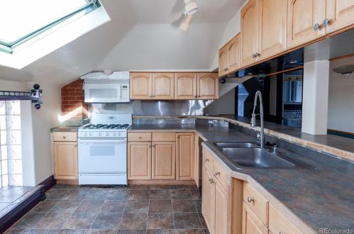 245 4 Ave, Denver CO 80203-4007 exterior