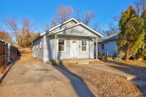 619 Veta Ave, Pueblo, CO 81004-1353