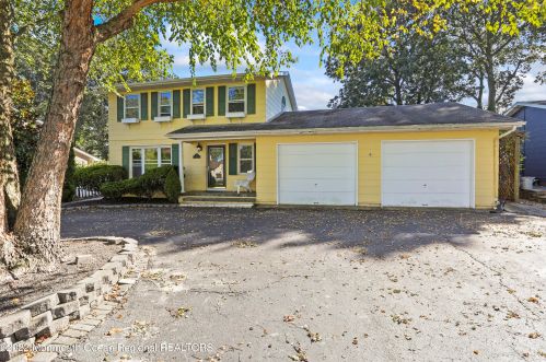 24 Belmont Ave, Berkeley Township, NJ 08721-1809