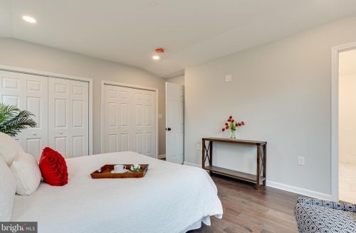 114 Williamsburg Dr, Silver Spring MD 20901-2728 exterior