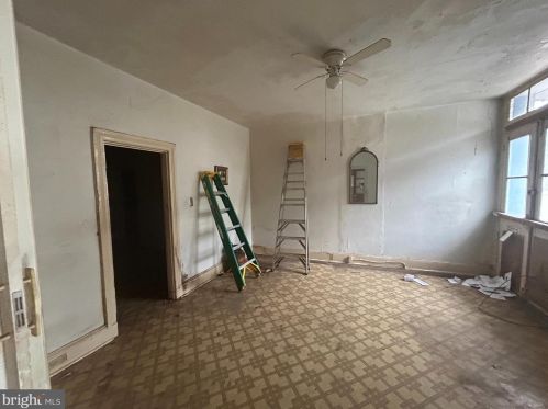 2050 Fairmount Ave, Philadelphia, PA 19130-2602