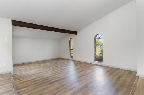 3130 Barton Rd, Carrollton TX 75007-3501 exterior