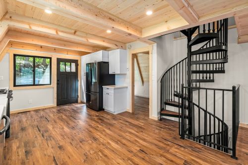 14144 Shore Dr, Truckee CA  96161-3412 exterior