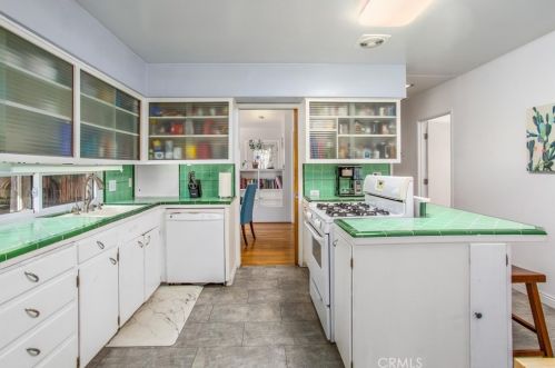 4374 Emerson St, Riverside CA  92506-2011 exterior