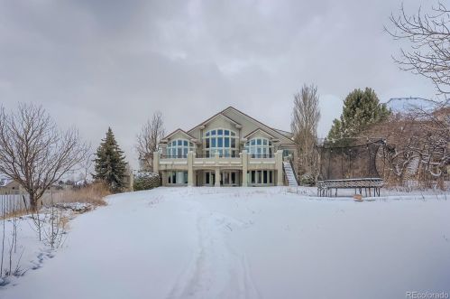 7056 Picadilly St, Aurora CO 80016-2345 exterior