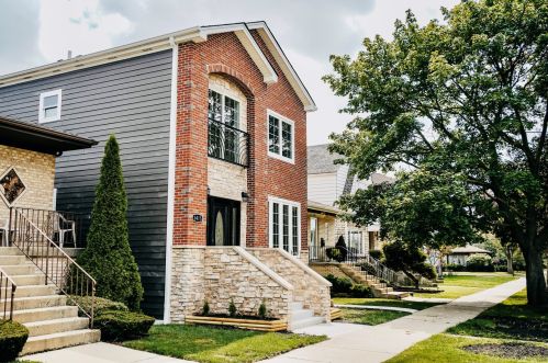 3415 Osage Ave, Chicago, IL 60634-2954