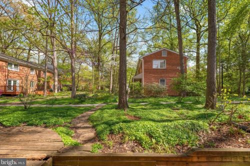 8543 Bradford Rd, Silver Spring MD 20901-4313 exterior