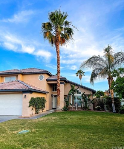 78675 Bradford Cir, La Quinta, CA 92253-3862