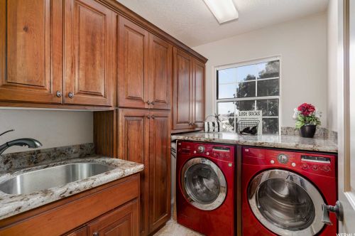 2238 1950, Saint George UT 84790-6237 exterior