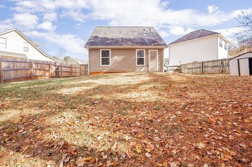 421 Tina Hely Ct, Stockbridge GA 30281-6479 exterior