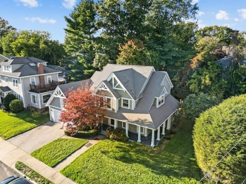 25 Strathmore Rd, Providence, RI 02905-3722