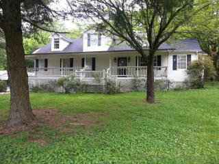 5858 Grubb Rd, Hixson, TN 37343-3710