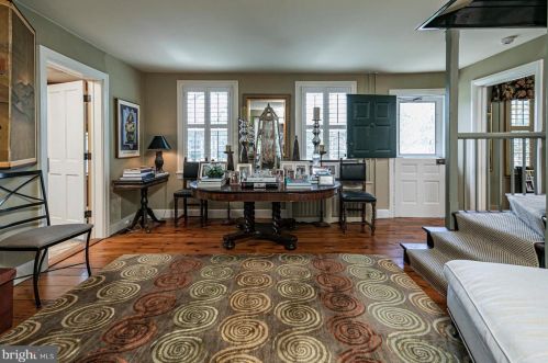 1075 Great Rd, Princeton NJ  08540-1246 exterior