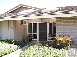 1195 1st St, Tustin, CA 92780-3814