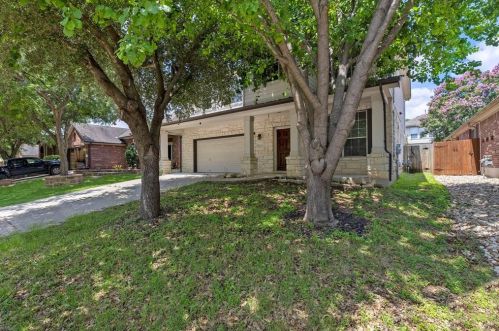 10128 Channel Island Dr, Austin TX  78747-2686 exterior