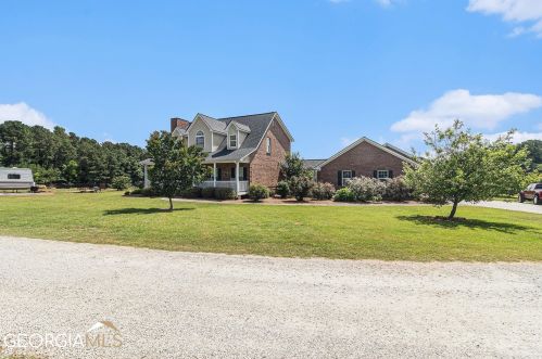 136 Russell Dr, Mcdonough, GA 30252-4531