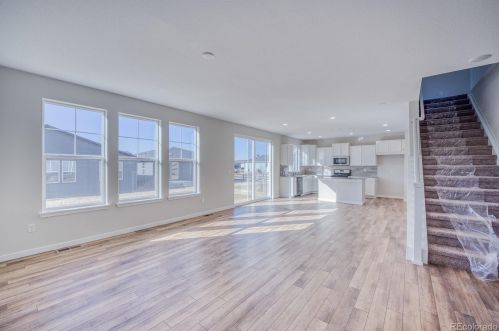 3887 Catawba Way, Denver, CO 80019-5806