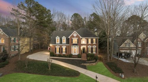 574 Fairway Dr, Holly Springs, GA 30189-6197
