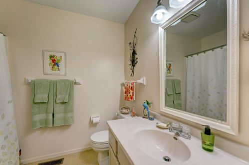 1613 Helmo Ave, Saint Paul MN  55128-5535 exterior