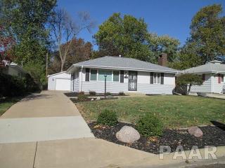 5325 Plaza Dr, Peoria, IL 61614-3938