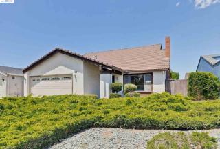 39062 Ebbetts St, Newark, CA 94560-5111