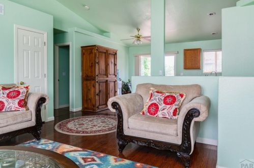 834 Kline Dr, Pueblo, CO 81007-7554