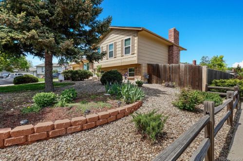 1666 Quintero Way, Aurora CO  80017-5223 exterior