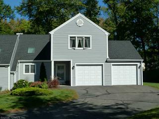 16 Winchester Ct, Farmington, CT 06032-3423